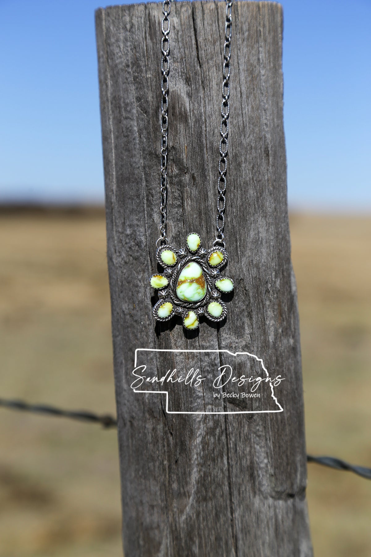 Palomino Cluster Necklace