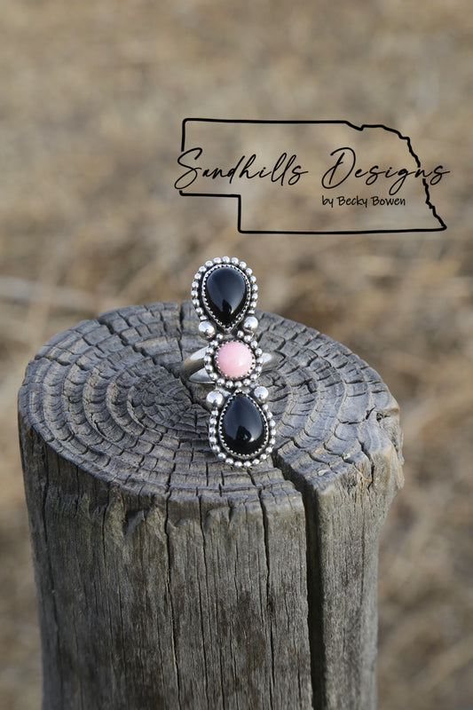 Pink Conch & Black Onyx Ring